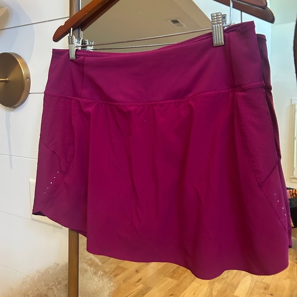Athleta Run With It 14" Skort Size Large - Picture 1 of 6